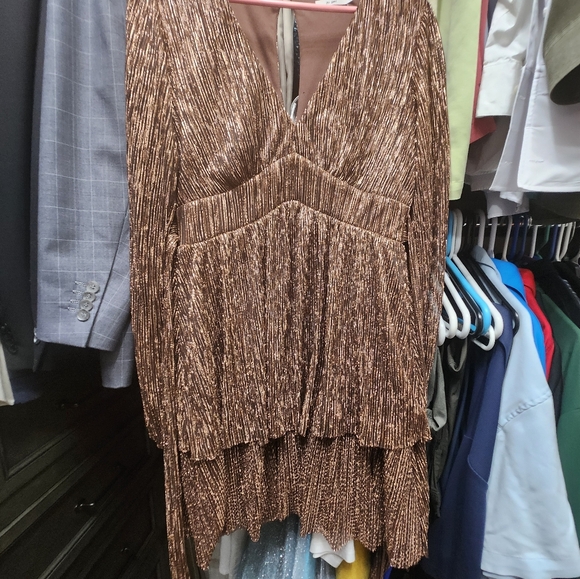 Ladies dinner dress - Picture 2 of 2